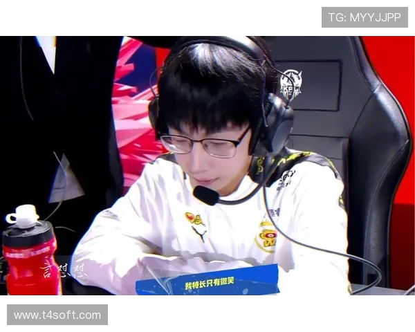 暖阳被牵制草丛探视拉扯WB掌控暗影主宰关键团战扭转战局